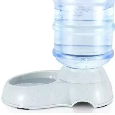 DOG & CAT AUTOMATIC FEEDER