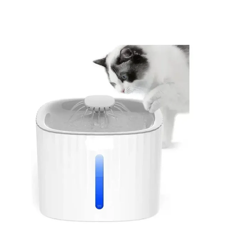 PETS FOUNTAIN DRINKER
